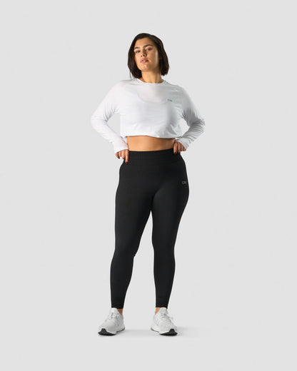 define cropped adjustable long sleeve white