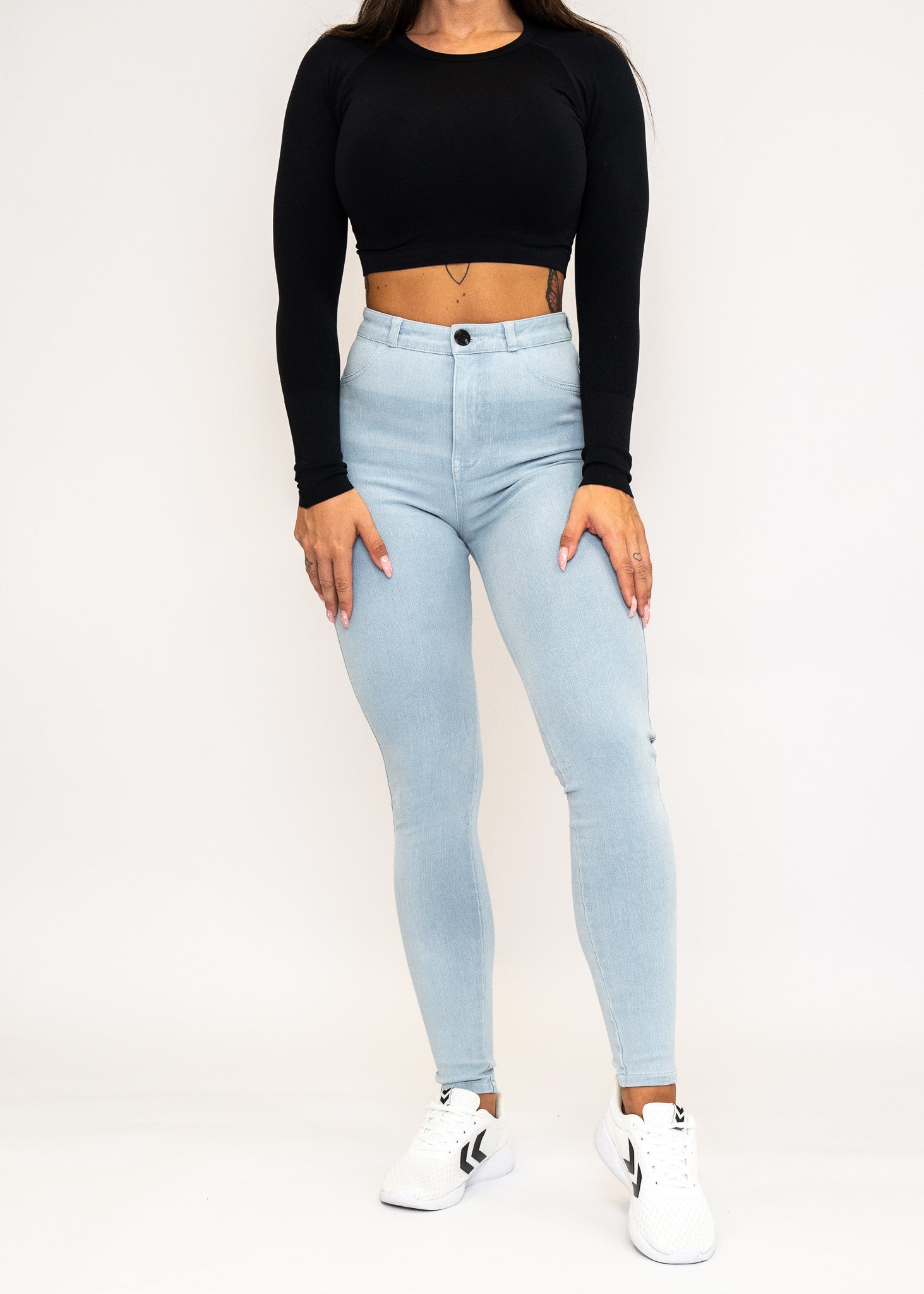 High Waist Denim Jeans - Sky Blue - for kvinde - EMBRACE - Jeans