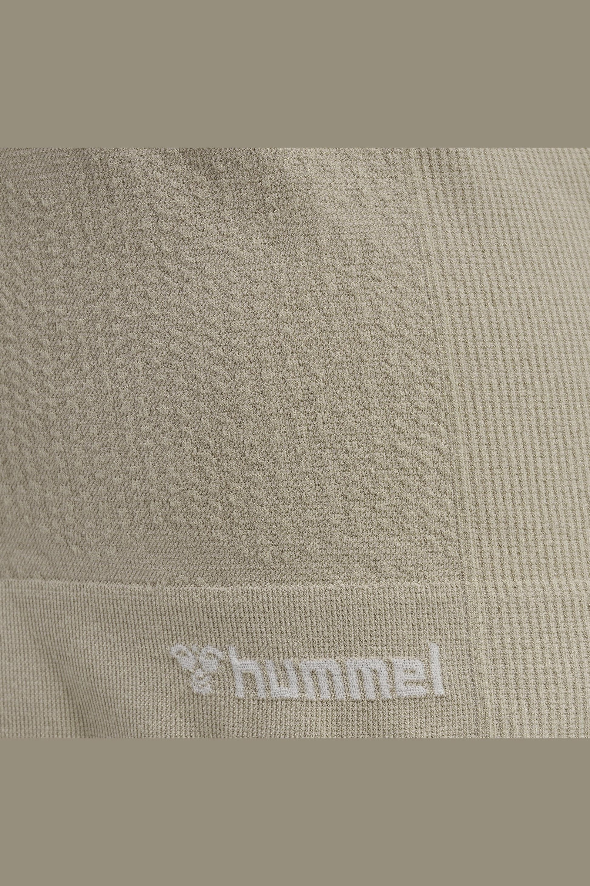 HUMMEL - Hmlmt Flow Seamless T-shirt - Chateau Gray