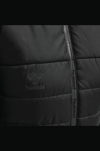 HUMMEL - Hmlnorth Quilted Hood Jacket Woman - Black/asphalt